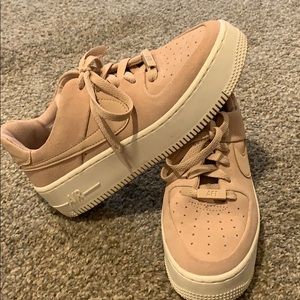 Platform Air Force Ones